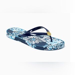 BNWOT Lilly Pulitzer Navy Bouquet All Day Pool Flip Flops, Size 9/10 🌸 🌺
